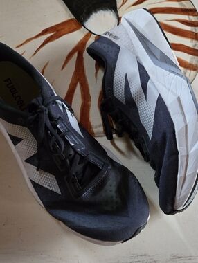 New Balance FuelCell Rebel v4 Size 13